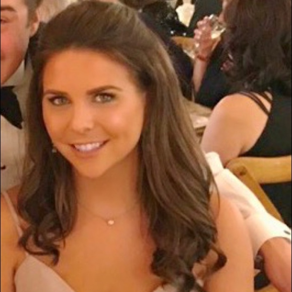 Meet your Posher, Christine